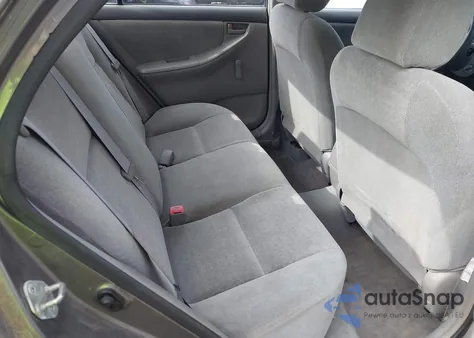 2004 Toyota Corolla Ce z USA, uszkodzony, nr VIN 2T1BR32E74C236925